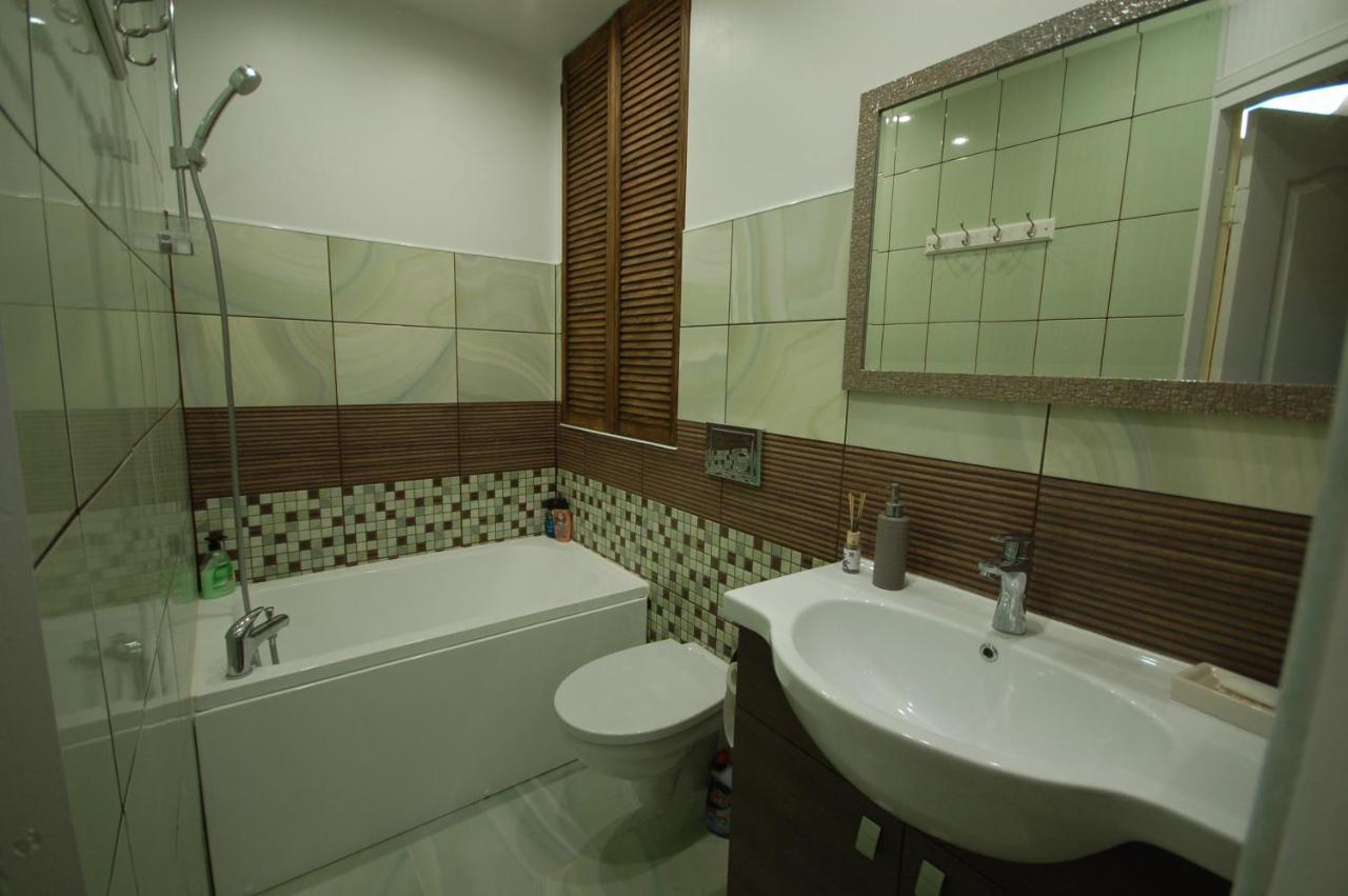 Ludvika Elegance Apartment เลียปาญา ภายนอก รูปภาพ