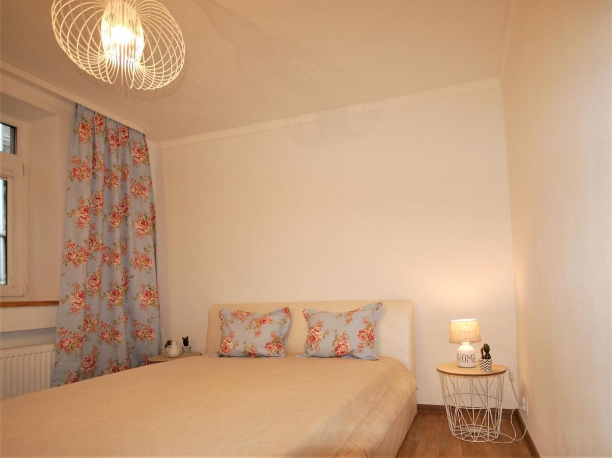 Ludvika Elegance Apartment เลียปาญา ภายนอก รูปภาพ
